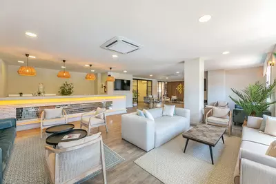 Middle Floor Apartment in Benahavís