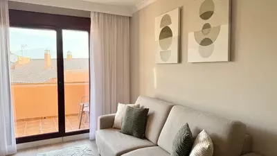 Middle Floor Apartment in Benahavís