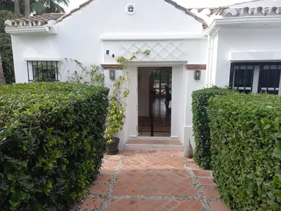 Detached Villa in Guadalmina Alta