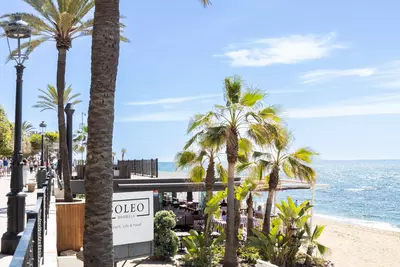 Middle Floor Apartment in Marbella