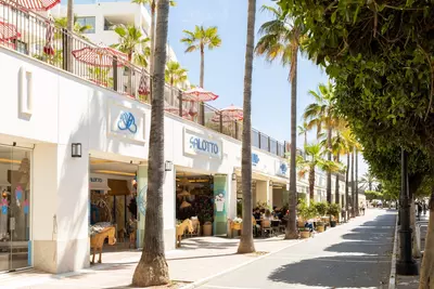 Middle Floor Apartment in Marbella