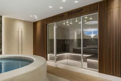 Detached Villa in Nueva Andalucía