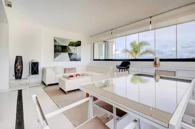 Middle Floor Apartment in Estepona