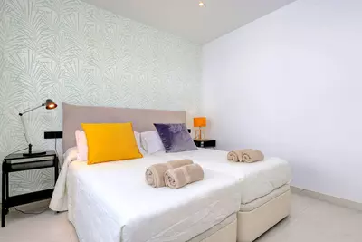 Middle Floor Apartment in Estepona
