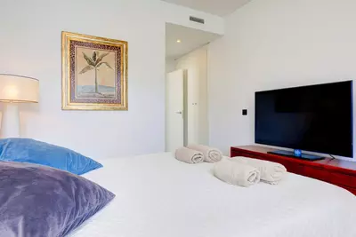 Middle Floor Apartment in Estepona