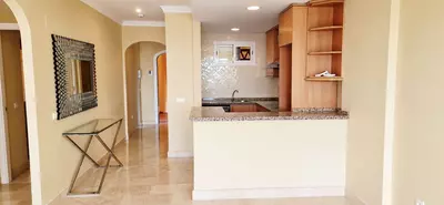 Middle Floor Apartment in Elviria
