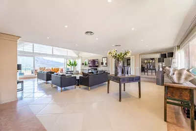 Penthouse in Nueva Andalucía