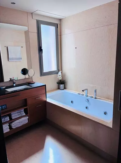 Middle Floor Apartment in Benahavís