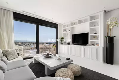 Middle Floor Apartment in Puerto Banús