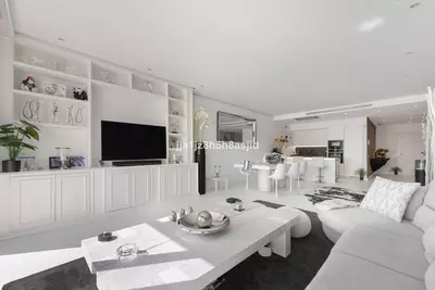Middle Floor Apartment in Puerto Banús