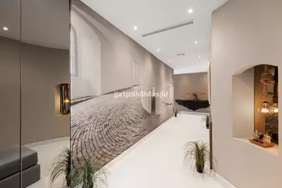 Middle Floor Apartment in Puerto Banús