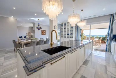 Middle Floor Apartment in Río Real