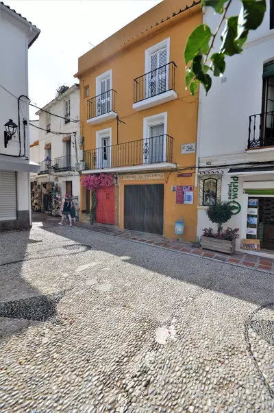 Detached Villa in Marbella