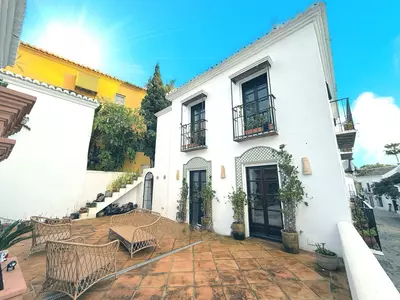 Semi-Detached House in Marbella