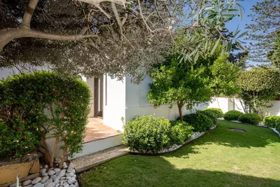 Detached Villa in Guadalmina Baja