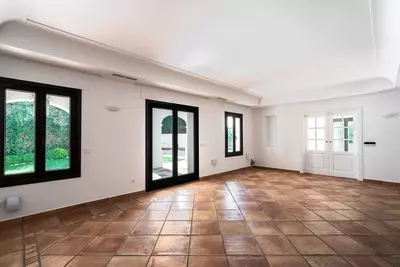 Detached Villa in Guadalmina Baja