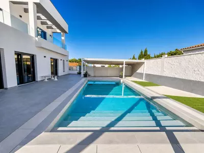 Detached Villa in Estepona