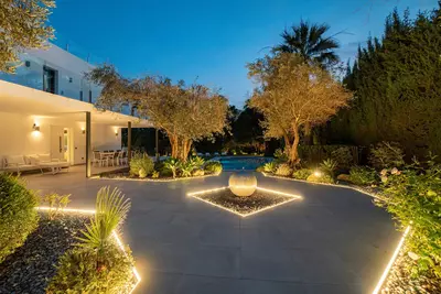 Detached Villa in Nueva Andalucía