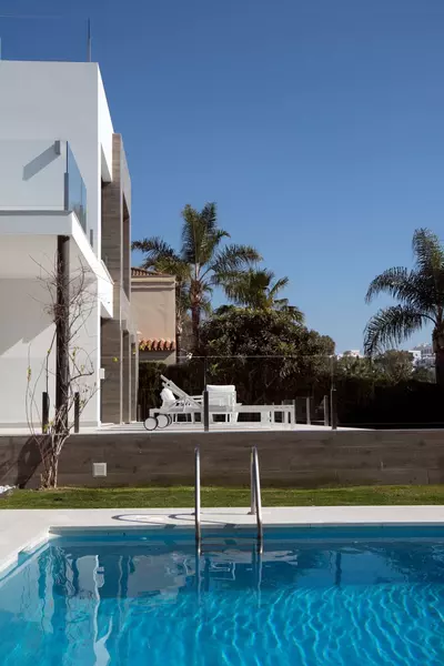 Detached Villa in Nueva Andalucía
