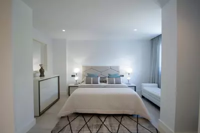 Detached Villa in Nueva Andalucía