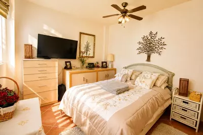 Middle Floor Apartment in Nueva Andalucía