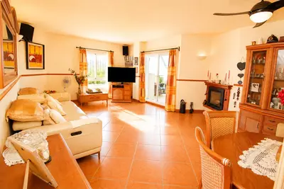 Middle Floor Apartment in Nueva Andalucía