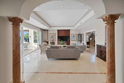 Detached Villa in Nueva Andalucía