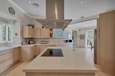 Detached Villa in Nueva Andalucía
