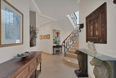 Detached Villa in Nueva Andalucía