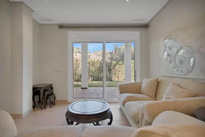 Detached Villa in Nueva Andalucía