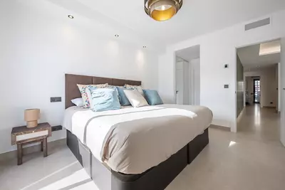 Middle Floor Apartment in Nueva Andalucía