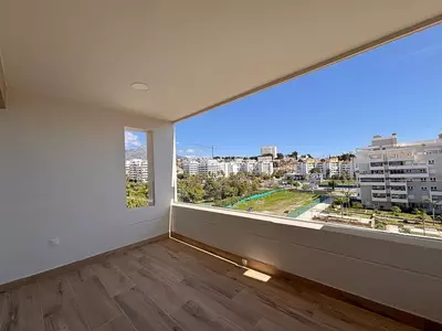 Middle Floor Apartment in Nueva Andalucía