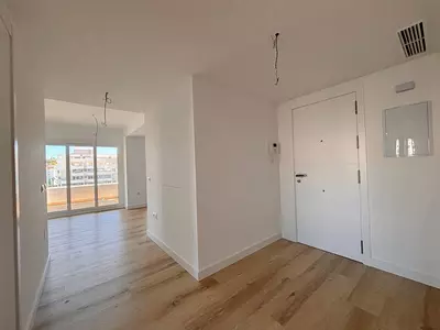 Middle Floor Apartment in Nueva Andalucía