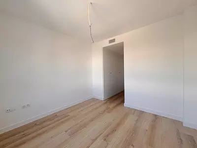 Middle Floor Apartment in Nueva Andalucía