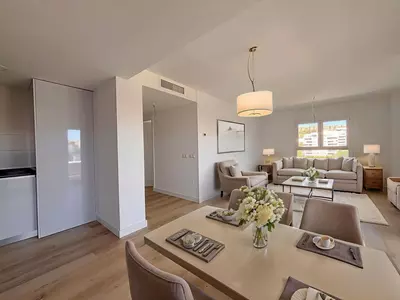 Middle Floor Apartment in Nueva Andalucía