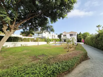 Detached Villa in Guadalmina Baja