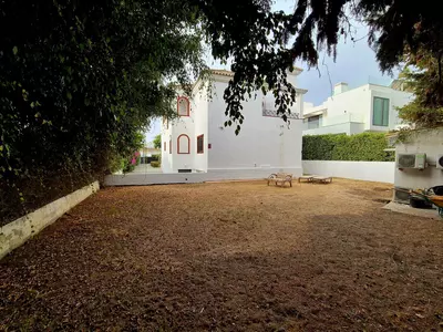 Detached Villa in Guadalmina Baja
