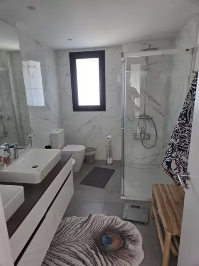 Middle Floor Apartment in Estepona