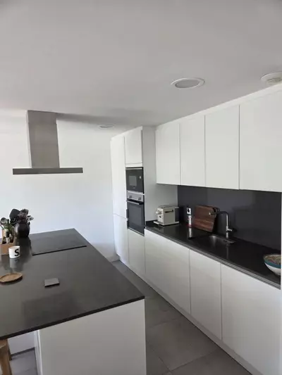 Middle Floor Apartment in Estepona