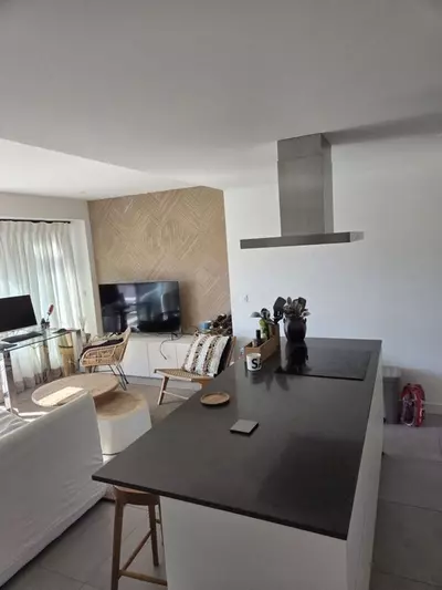 Middle Floor Apartment in Estepona