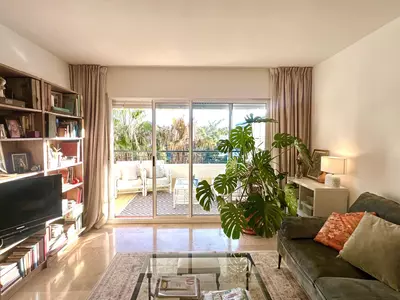 Middle Floor Apartment in Guadalmina Alta