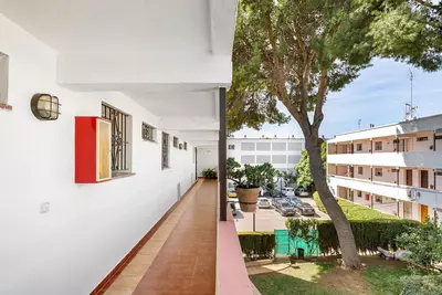 Middle Floor Apartment in Nueva Andalucía