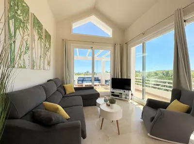 Penthouse in Casares Playa