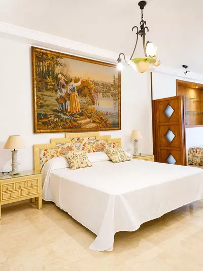 Middle Floor Apartment in Marbella