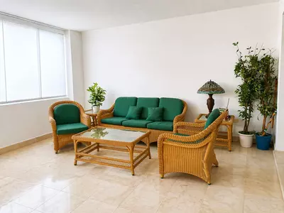Middle Floor Apartment in Marbella