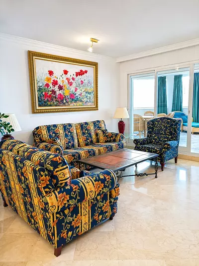 Middle Floor Apartment in Marbella