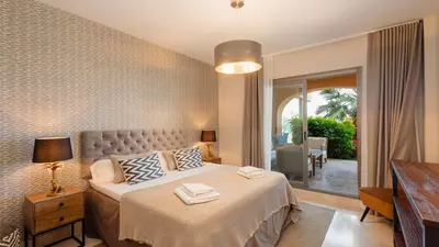 Ground Floor Apartment in Benahavís