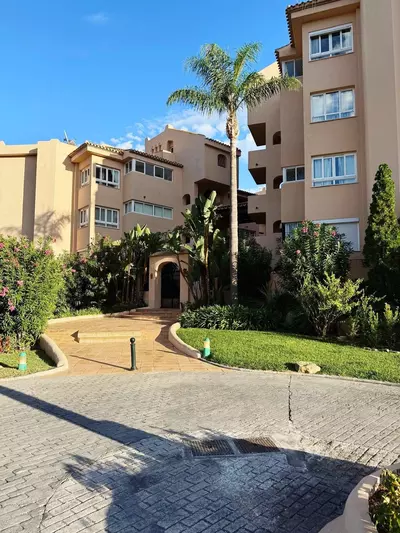 Middle Floor Apartment in Elviria