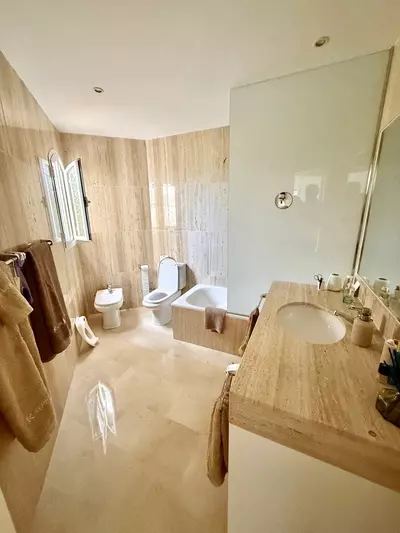 Middle Floor Apartment in Elviria