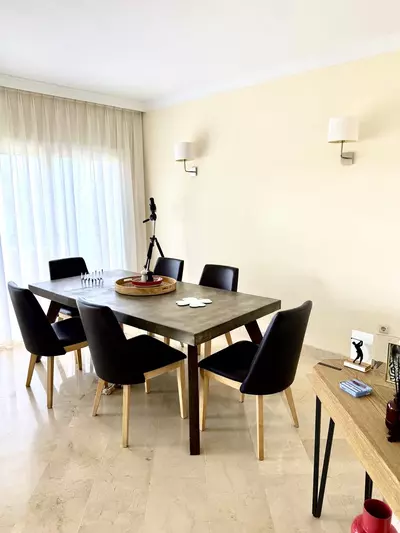 Middle Floor Apartment in Elviria
